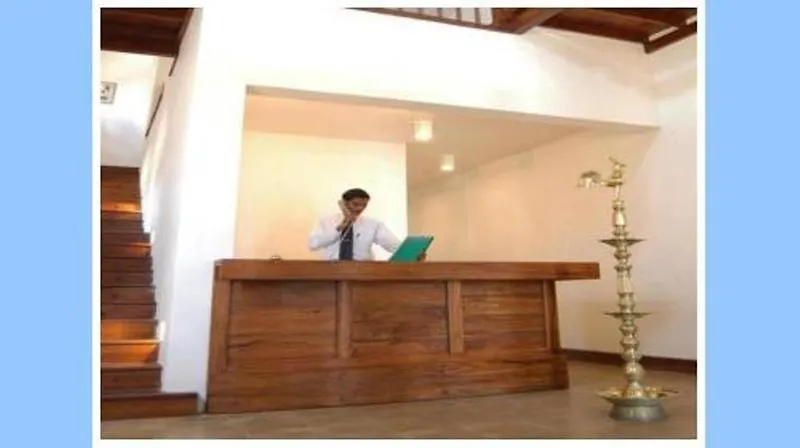 Hotel Sunset Beach Negombo