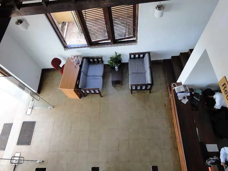 ***  Hotel Sunset Beach Negombo Sri Lanka